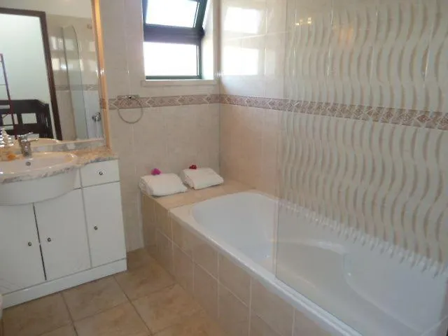 Сasa de vacaciones House Albufeira